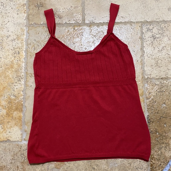 Michael Kors S/P top red 85 percent rayon 35 nylon - Picture 4 of 4